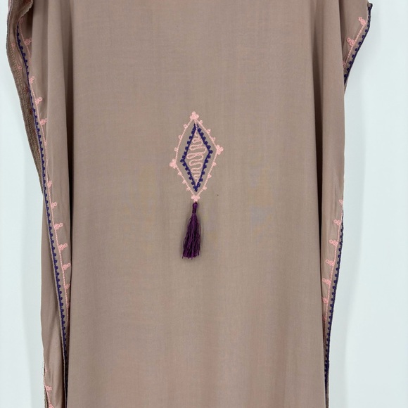 Spool No. 72 Kaftan Boho Beach Embroidered Fringe V Neck Open Sides Taupe OS - Picture 10 of 10